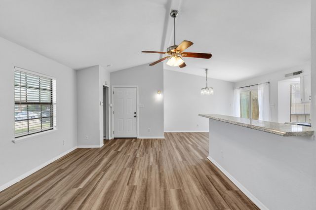 4627 Chapman Street, The Colony, TX 75056