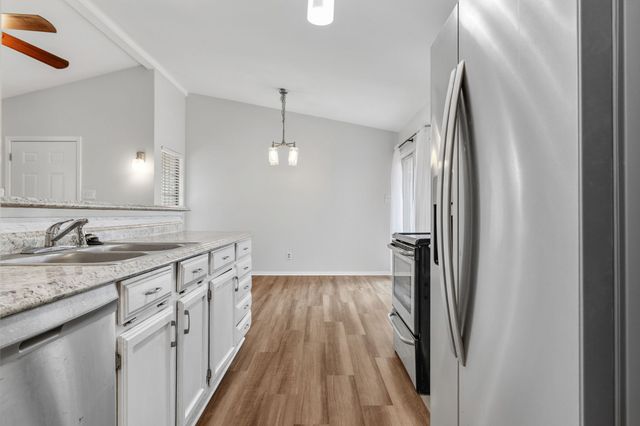 4627 Chapman Street, The Colony, TX 75056