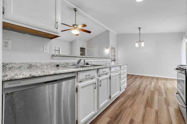 4627 Chapman Street, The Colony, TX 75056