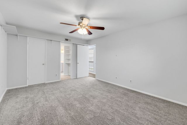 4627 Chapman Street, The Colony, TX 75056