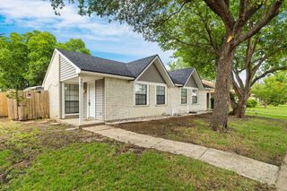 4627 Chapman Street, The Colony, TX 75056