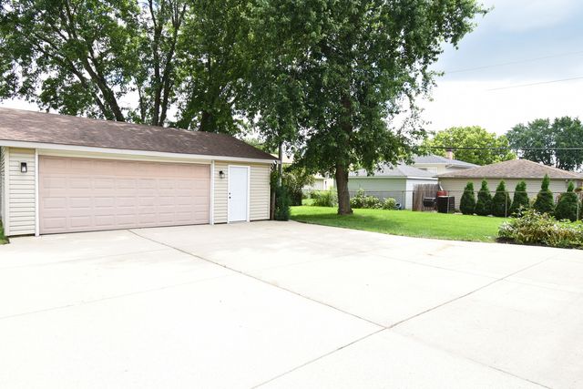 515 N La Londe Avenue, Lombard, IL 60148