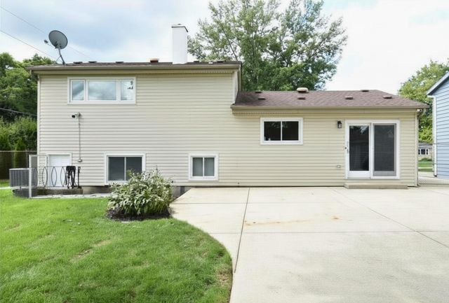515 N La Londe Avenue, Lombard, IL 60148