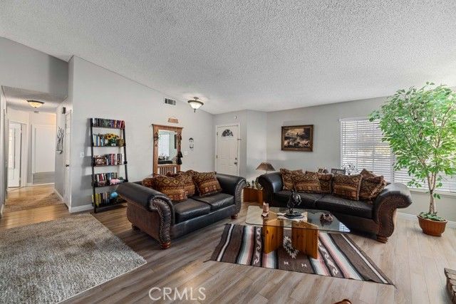 44115 Hunter Court, Lancaster, CA 93536