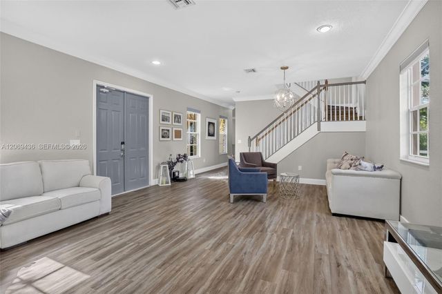14601 SW 5th Street, Pembroke Pines, FL 33027