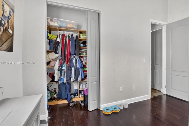 14601 SW 5th Street, Pembroke Pines, FL 33027