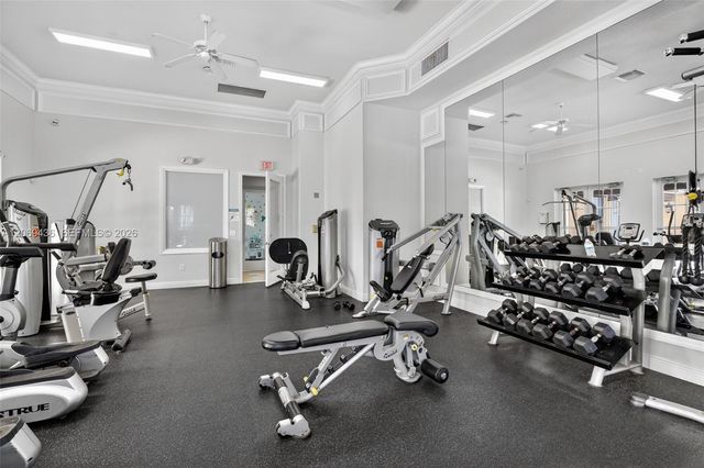 14601 SW 5th Street, Pembroke Pines, FL 33027