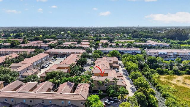 14601 SW 5th Street, Pembroke Pines, FL 33027
