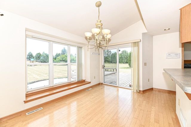 11042 W Villa AVENUE, Milwaukee, WI 53224