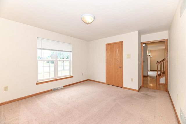 11042 W Villa AVENUE, Milwaukee, WI 53224