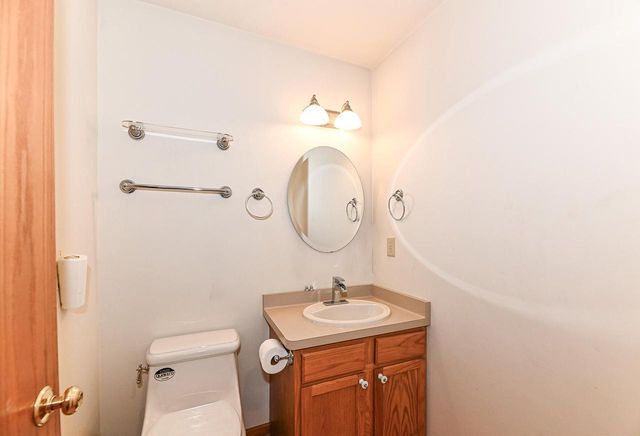 11042 W Villa AVENUE, Milwaukee, WI 53224
