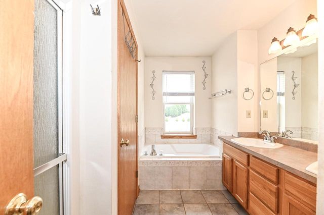 11042 W Villa AVENUE, Milwaukee, WI 53224