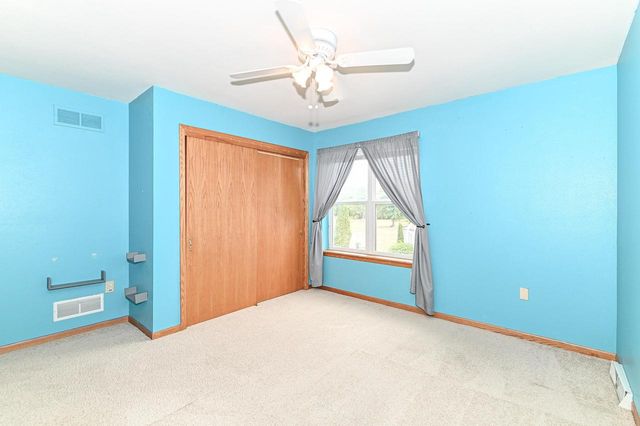 11042 W Villa AVENUE, Milwaukee, WI 53224