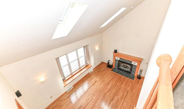 11042 W Villa AVENUE, Milwaukee, WI 53224