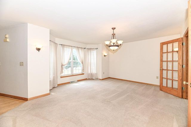 11042 W Villa AVENUE, Milwaukee, WI 53224