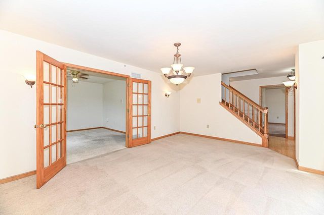 11042 W Villa AVENUE, Milwaukee, WI 53224