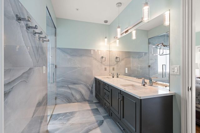 1035 Kilarney Road, Chesterton, IN 46304
