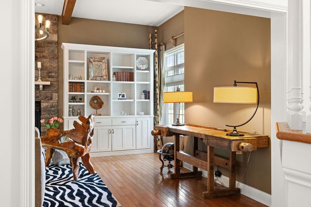 1035 Kilarney Road, Chesterton, IN 46304