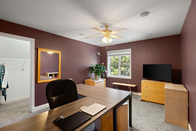 1035 Kilarney Road, Chesterton, IN 46304