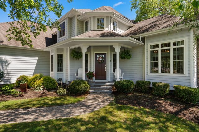 1035 Kilarney Road, Chesterton, IN 46304