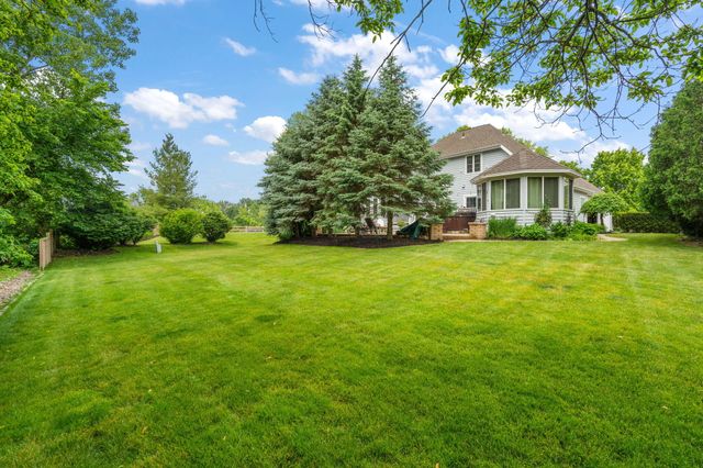 1035 Kilarney Road, Chesterton, IN 46304