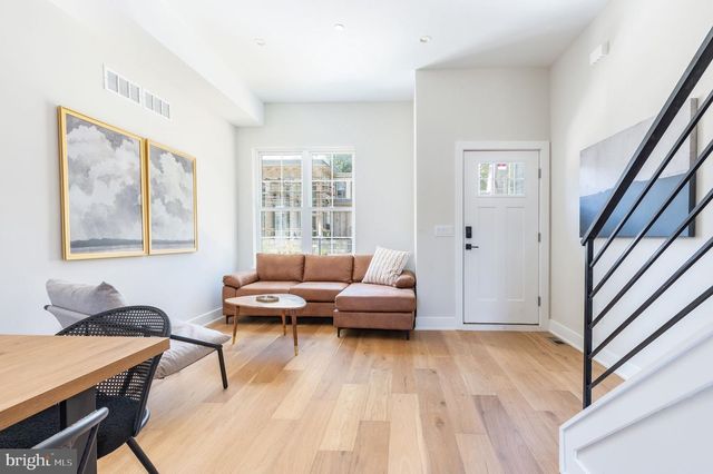 3841 RIDGE AVE, Philadelphia, PA 19132