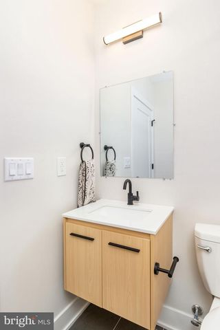 3841 RIDGE AVE, Philadelphia, PA 19132