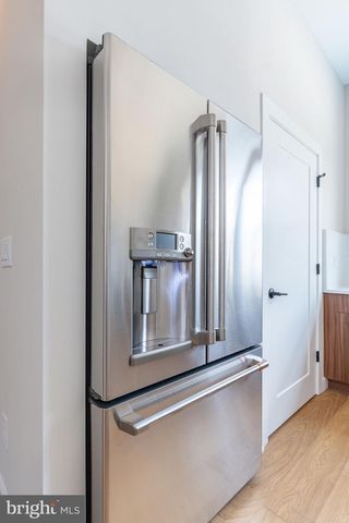 3841 RIDGE AVE, Philadelphia, PA 19132