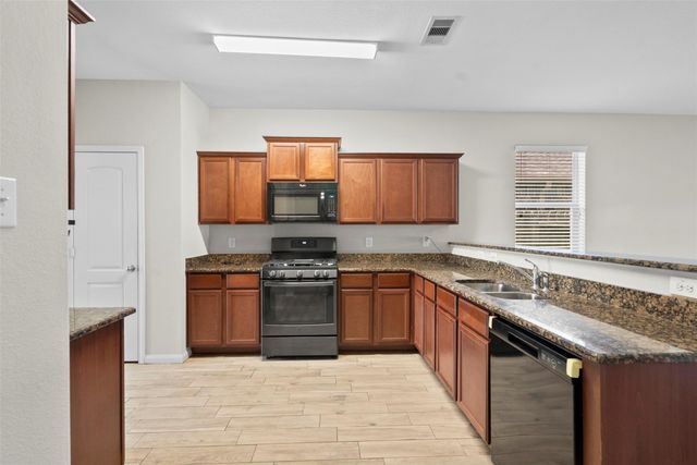 9415 Ruby Mist Drive, Iowa Colony, TX 77583