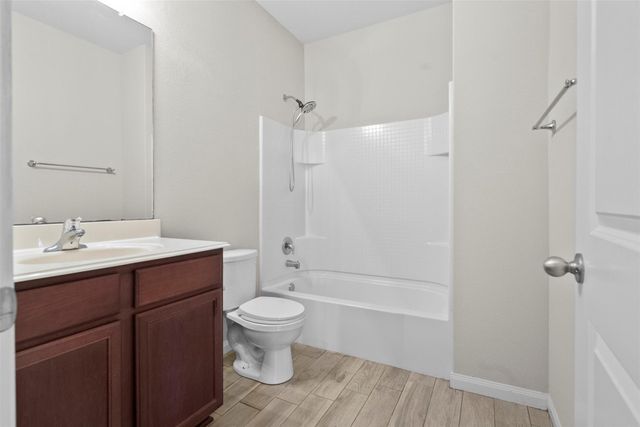 9415 Ruby Mist Drive, Iowa Colony, TX 77583