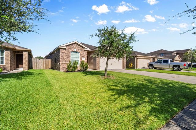 9415 Ruby Mist Drive, Iowa Colony, TX 77583