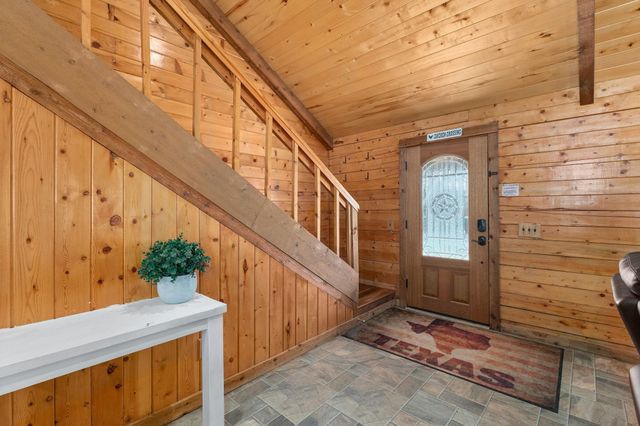 1760 County Road 215, Weimar, TX 78962