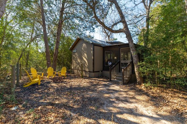 1760 County Road 215, Weimar, TX 78962