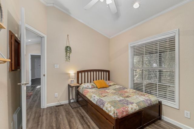 1760 County Road 215, Weimar, TX 78962