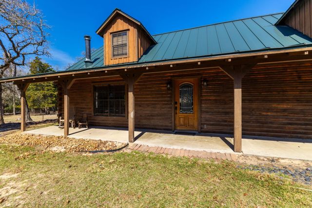1760 County Road 215, Weimar, TX 78962