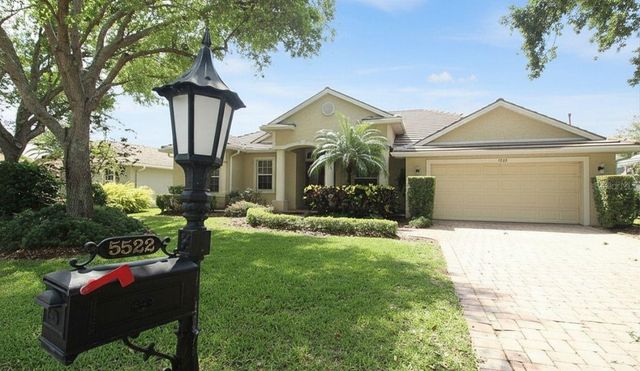 5522 EASTWIND DRIVE, Sarasota, FL 34233