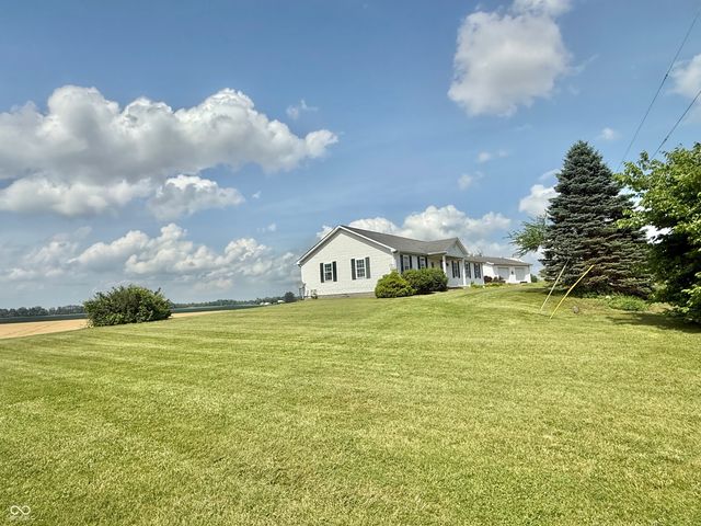 1687 Killion Avenue, Seymour, IN 47274
