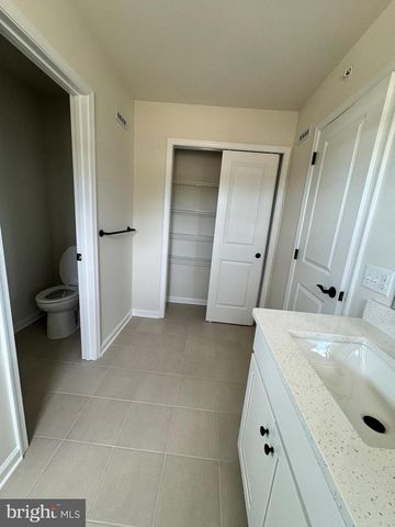 330 MILTON STAMP DR, Glen Mills, PA 19342