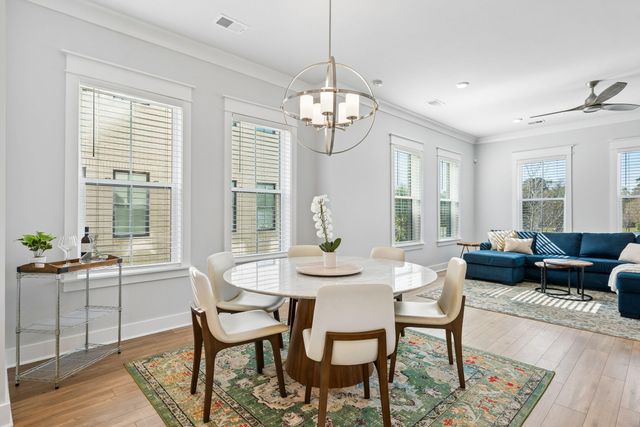 1570 Hancock Street, Mount Pleasant, SC 29464