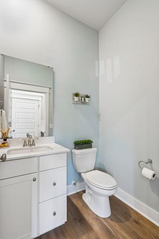 1570 Hancock Street, Mount Pleasant, SC 29464