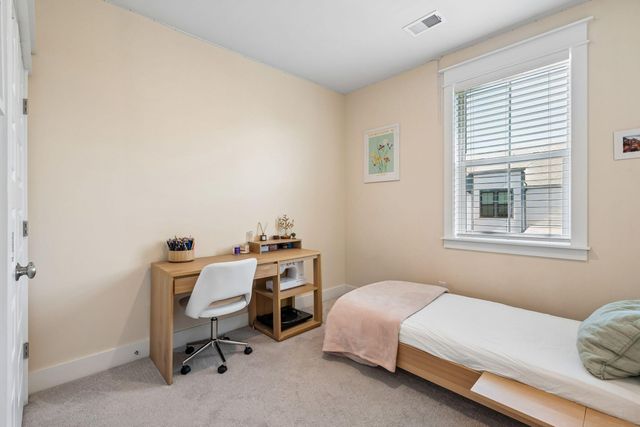 1570 Hancock Street, Mount Pleasant, SC 29464