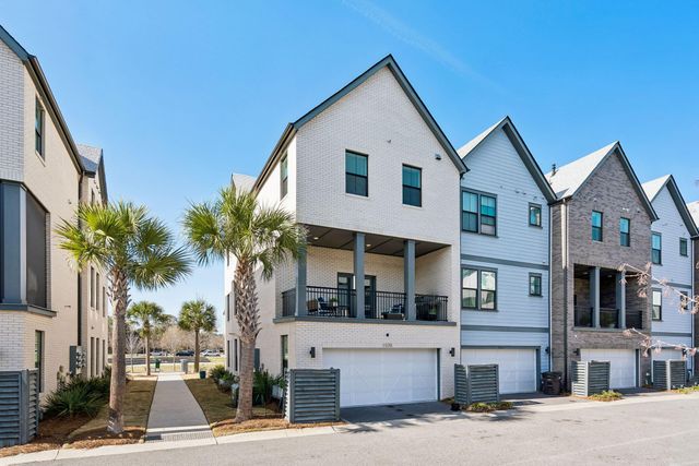 1570 Hancock Street, Mount Pleasant, SC 29464