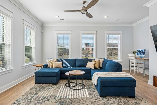 1570 Hancock Street, Mount Pleasant, SC 29464