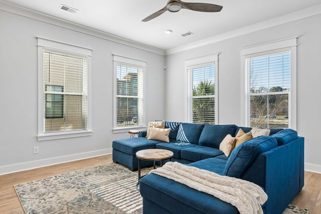 1570 Hancock Street, Mount Pleasant, SC 29464