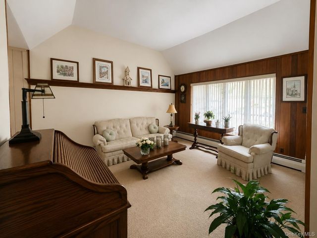 317 Herbert Place, Bethpage, NY 11714
