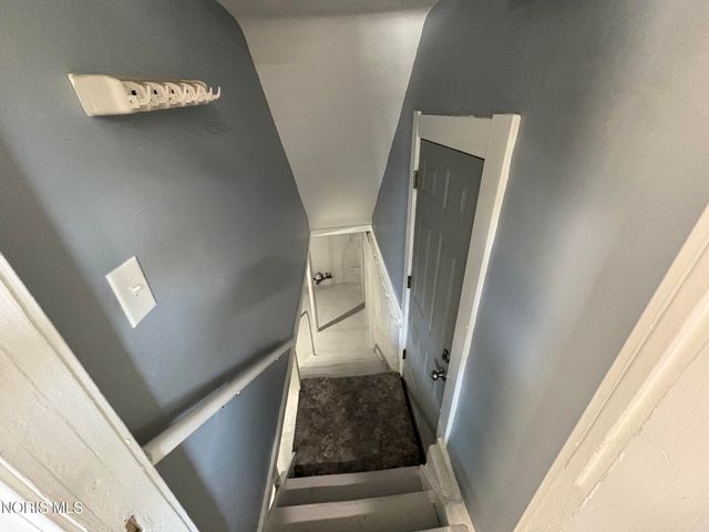 2460 Caledonia Street, Toledo, OH 43605