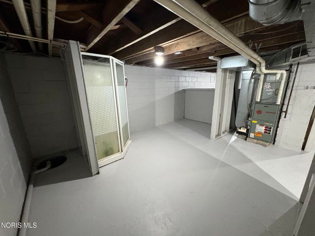 2460 Caledonia Street, Toledo, OH 43605