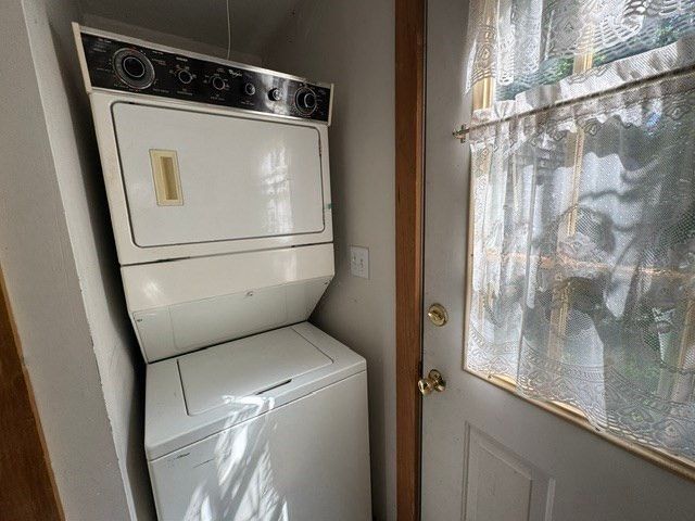 203 Willow St, Stoughton, MA 02072