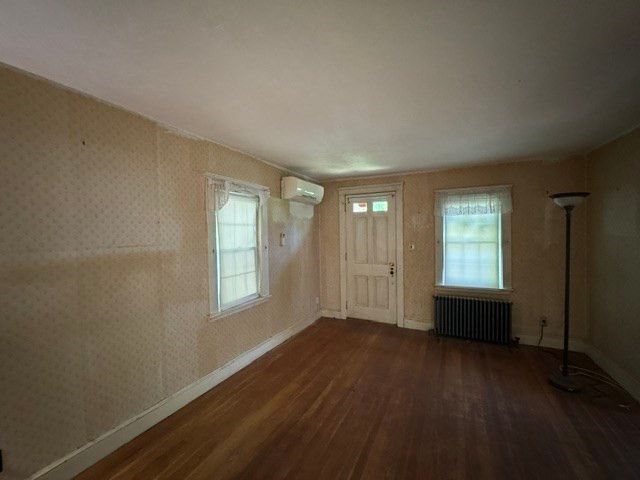 203 Willow St, Stoughton, MA 02072