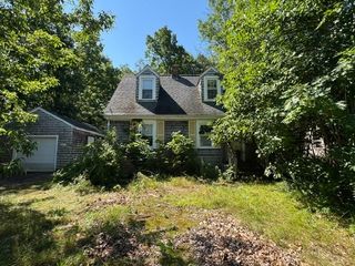 203 Willow St, Stoughton, MA 02072